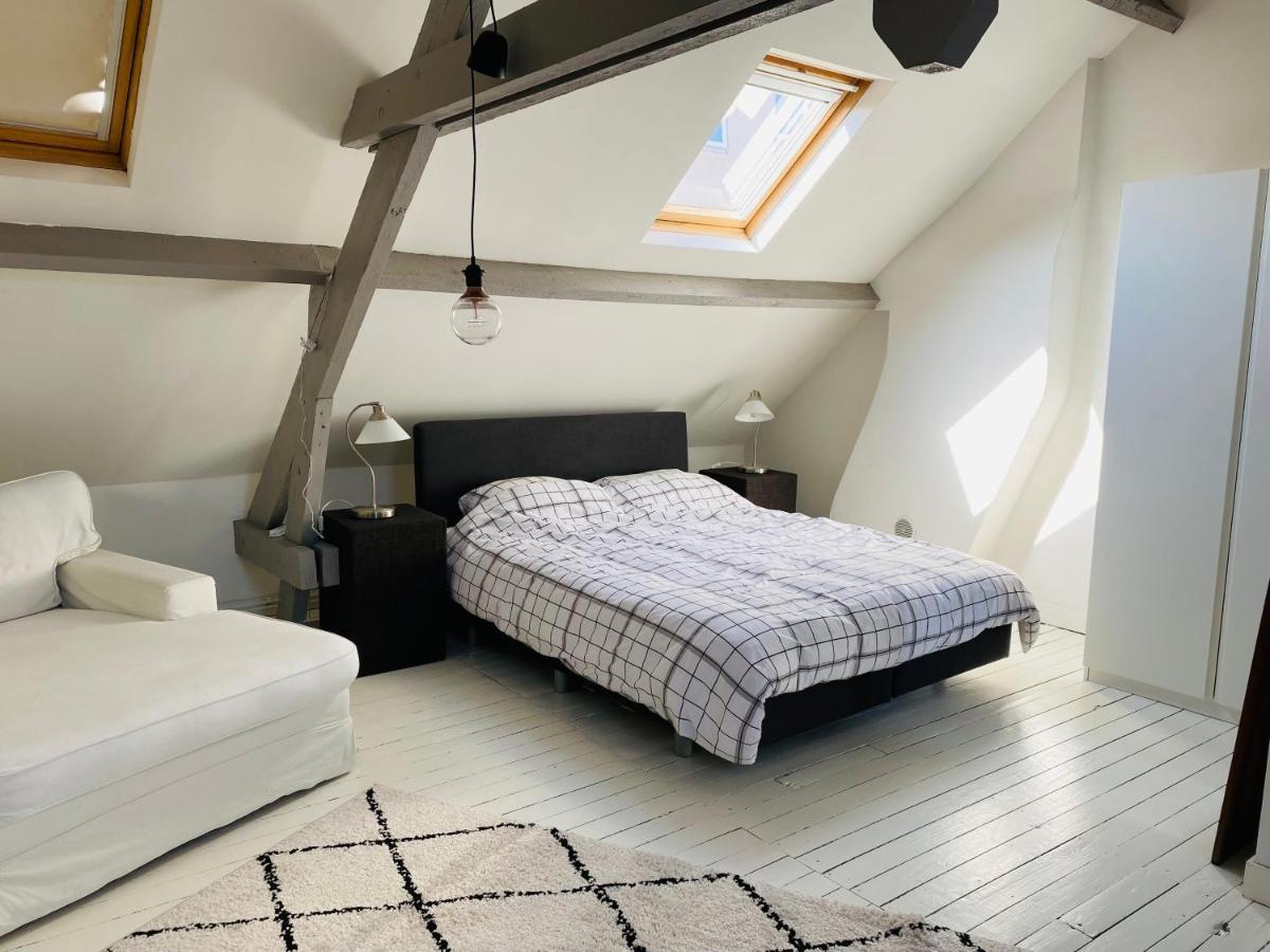 O-Sea House: Herenwoning In Belle Epoque Wijk Te Oostende ภายนอก รูปภาพ